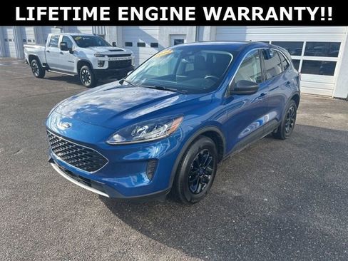 Used 2022 Ford Escape SE image 4