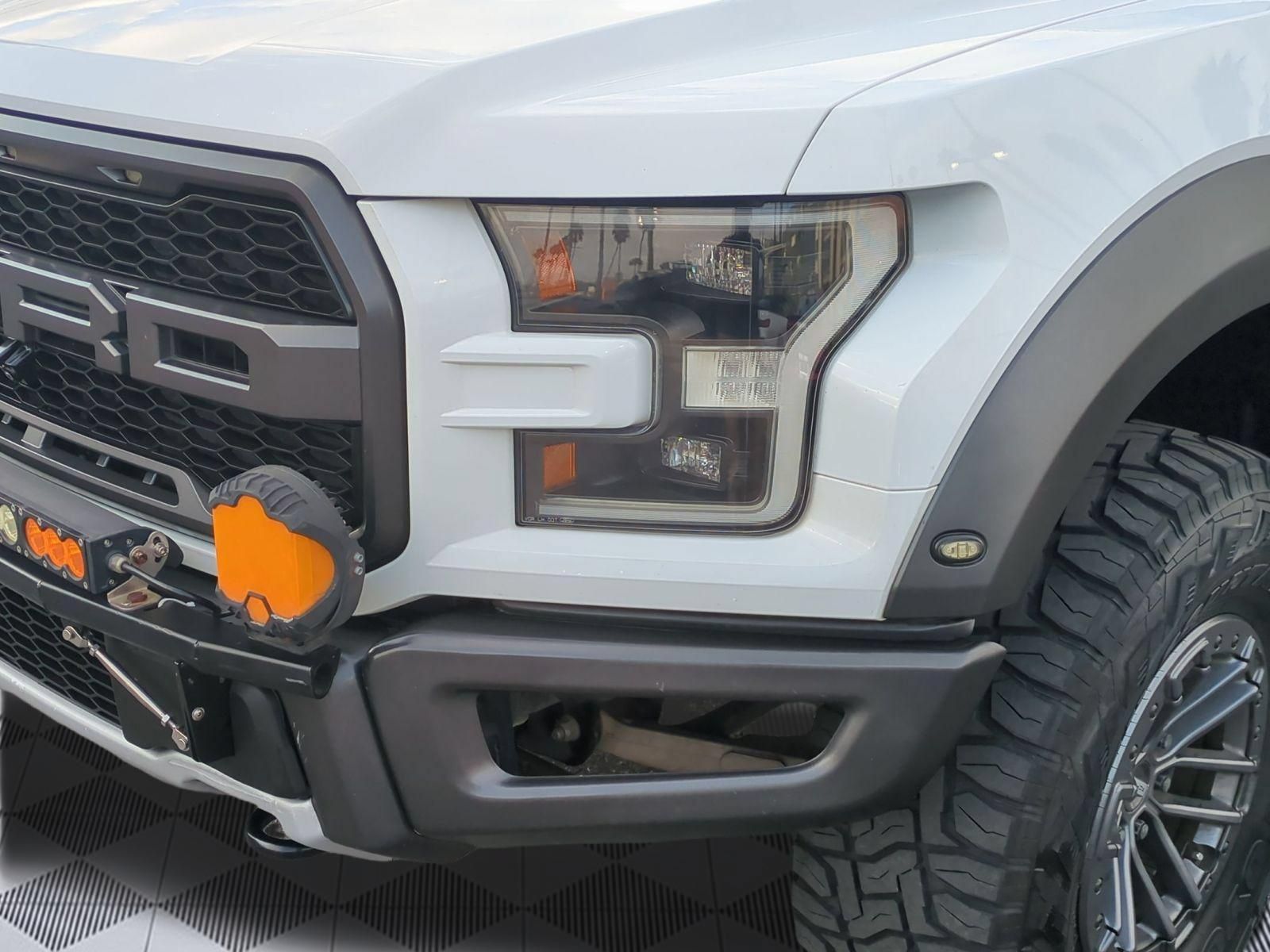 Used 2020 Ford F150 Raptor w/ Equipment Group 802A Luxury AWD/4WD image 10