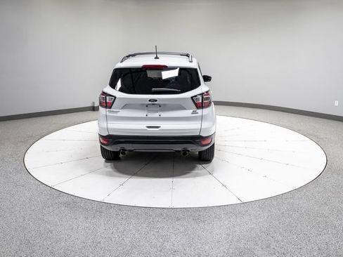 Used 2018 Ford Escape SE w/ SE Sport Appearance Package FWD image 29