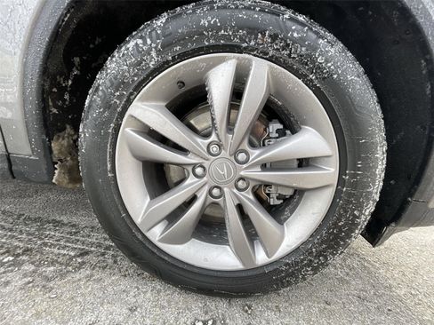 Used 2023 Acura MDX SH-AWD image 10