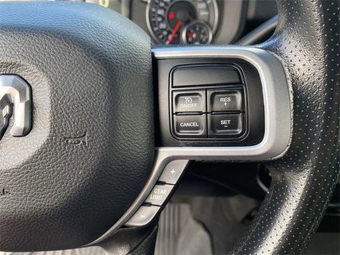 Used 2022 RAM 2500 Big Horn w/ Cold Weather Group image 41