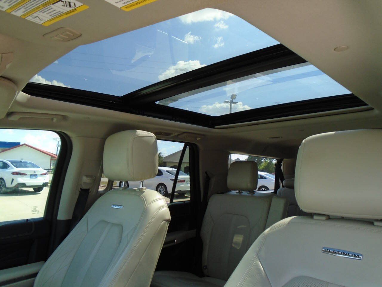Used 2019 Ford Expedition Max Platinum AWD/4WD image 8