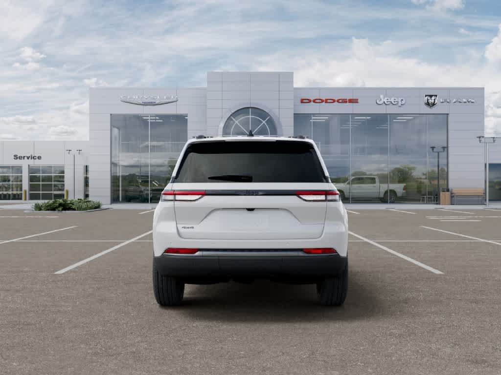 New 2027 Jeep Grand Cherokee Limited AWD/4WD image 7