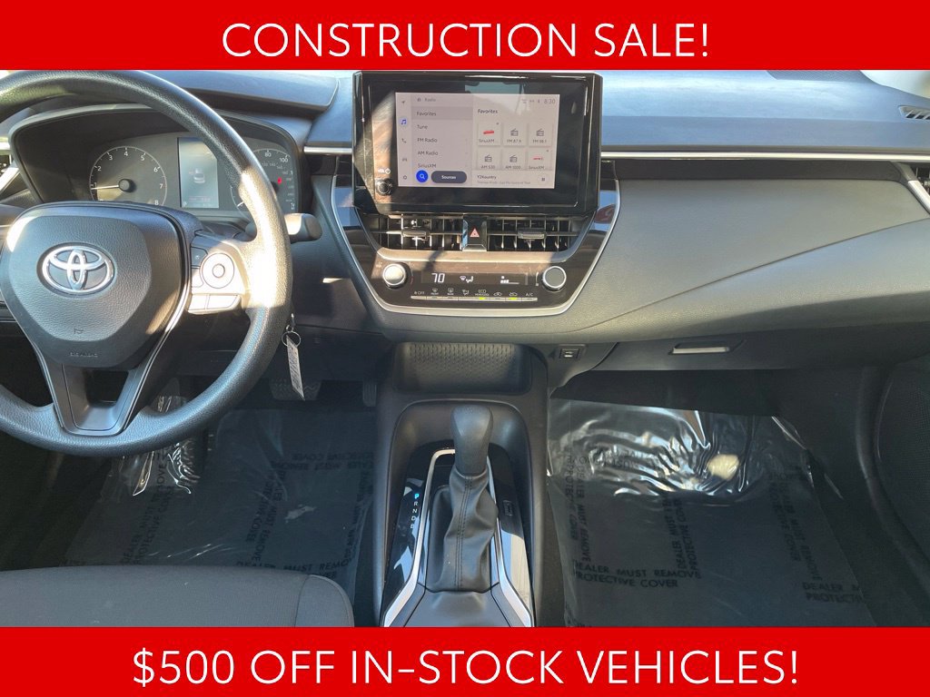 Used 2025 Toyota Corolla LE FWD image 11