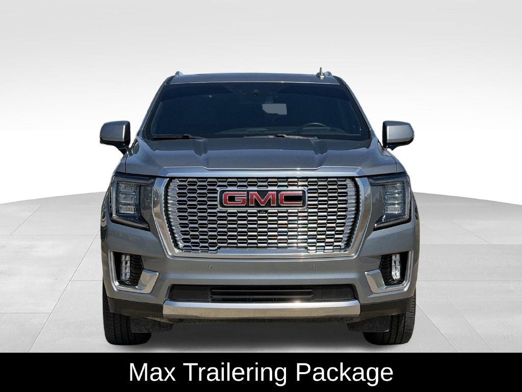 Used 2023 GMC Yukon XL Denali AWD/4WD image 3