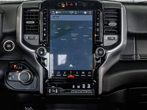 Used 2024 RAM 2500 Big Horn w/ Safety Group image 26