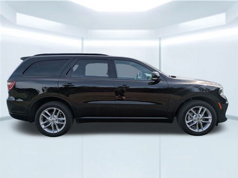 Used 2024 Dodge Durango GT image 7