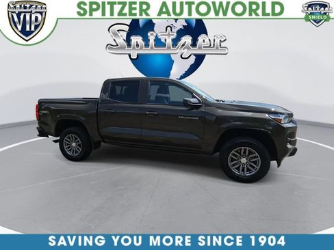 Used 2023 Chevrolet Colorado LT w/ LT Convenience Package AWD/4WD image 9