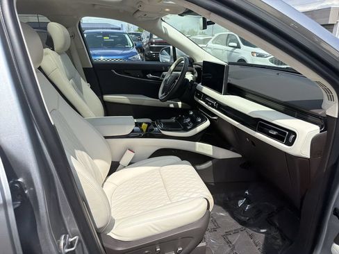 Certified 2023 Lincoln Nautilus Black Label AWD/4WD image 15