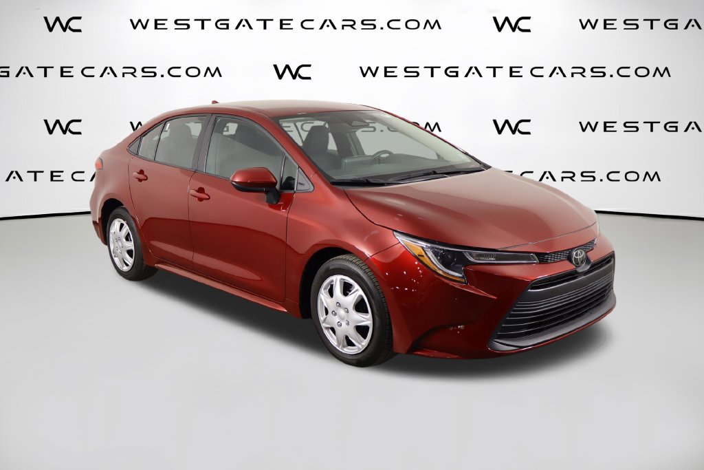 Used 2024 Toyota Corolla LE FWD image 43