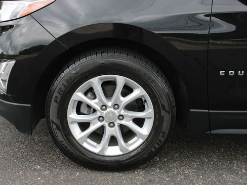 Used 2019 Chevrolet Equinox LT w/ Driver Convenience Package FWD image 11