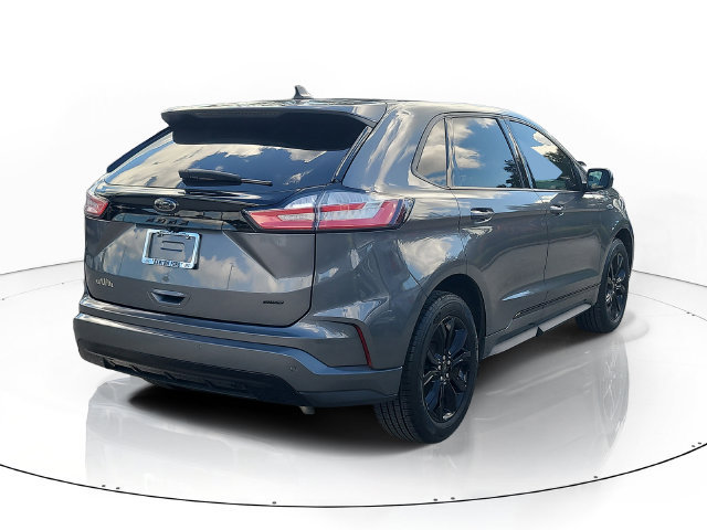 Used 2024 Ford Edge SE w/ Black Appearance Package AWD/4WD image 7