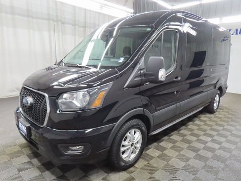 Used 2024 Ford Transit 350 XLT image 6