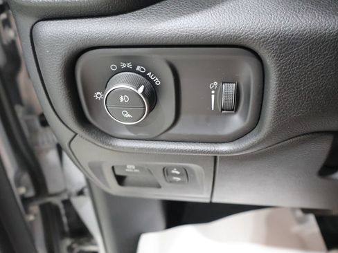 Used 2023 RAM 1500 Big Horn AWD/4WD image 31