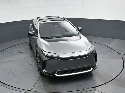 Used 2024 Toyota bZ4X Limited image 52