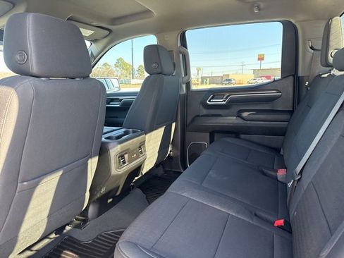 Used 2023 Chevrolet Silverado 1500 LT image 22