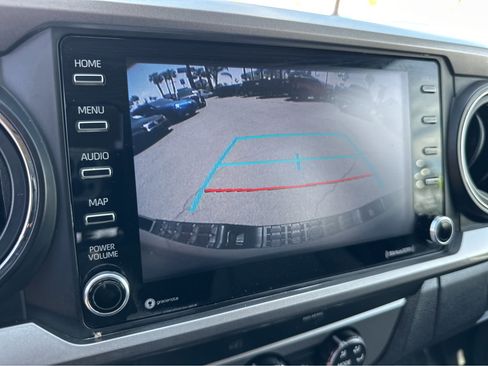 Used 2021 Toyota Tacoma SR5 image 6