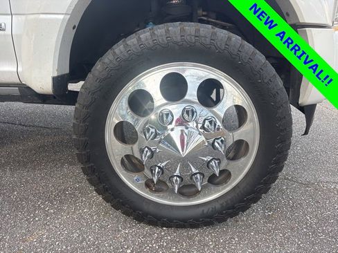 Used 2018 Ford F450 Platinum w/ Platinum Ultimate Package image 2