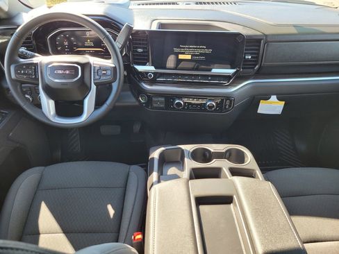 New 2026 GMC Sierra 1500 Elevation image 10
