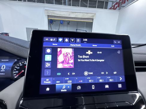 Used 2022 Jeep Compass Limited image 28