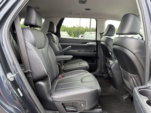 Used 2024 Hyundai Palisade SEL AWD/4WD image 18