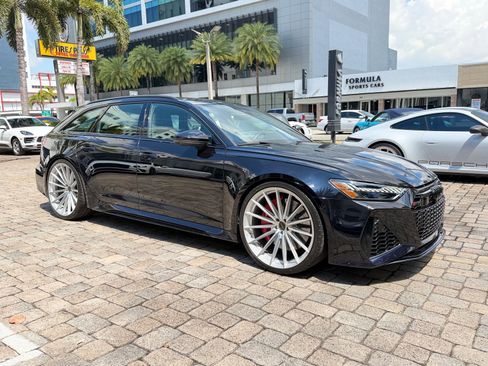 Used 2021 Audi RS 6 image 6