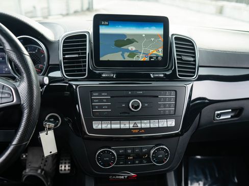 Used 2019 Mercedes-Benz GLE 43 AMG 4MATIC image 30