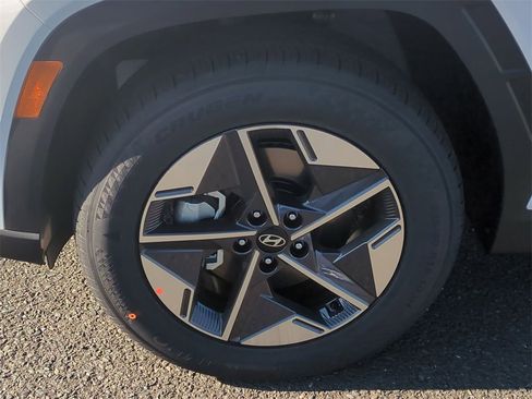 New 2026 Hyundai Tucson SEL image 9