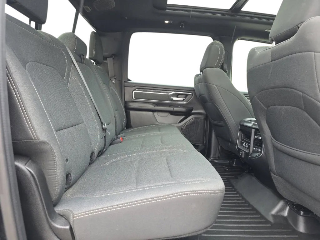 Used 2019 RAM 1500 Big Horn AWD/4WD image 20