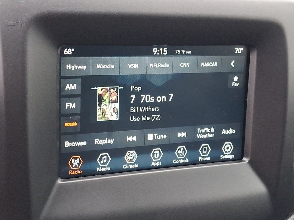 Used 2019 Jeep Compass Latitude w/ Cold Weather Group AWD/4WD image 19