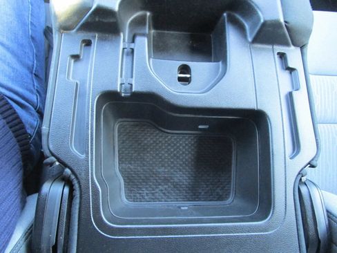 Used 2022 RAM 1500 Big Horn AWD/4WD image 32