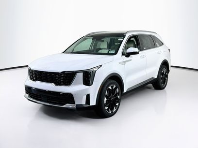Used 2025 Kia Sorento EX w/ Panoramic Sunroof Package