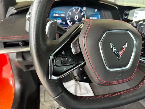 Used 2021 Chevrolet Corvette Stingray Premium Conv w/ Z51 Performance Package RWD image 10