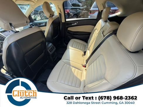 Used 2017 Ford Edge SEL w/ Equipment Group 201A AWD/4WD image 15