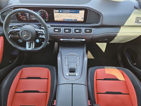 Certified 2025 Mercedes-Benz GLE 53 AMG 4MATIC image 26