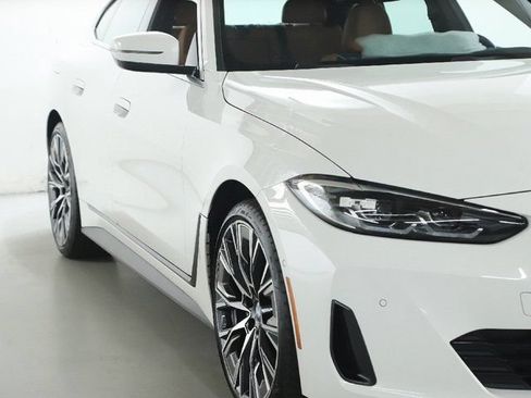 Used 2024 BMW 430i Gran Coupe w/ Premium Package RWD image 9