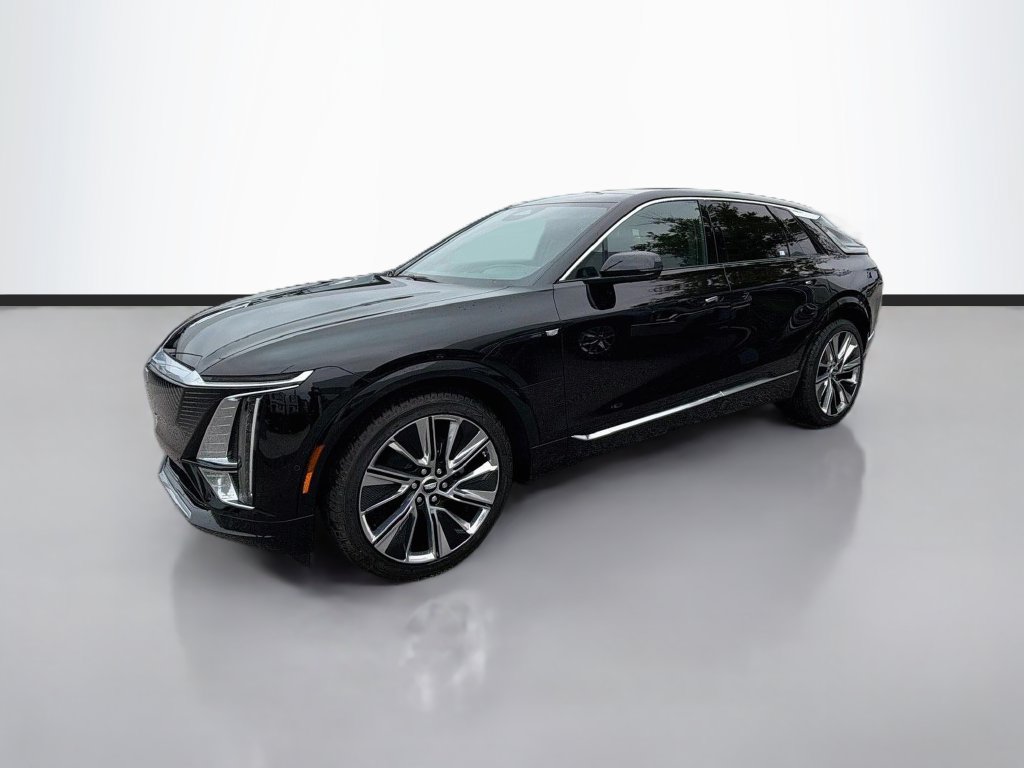 Used 2026 Cadillac Lyriq Signature Luxury w/ LPO, Premium Carpet Package AWD/4WD image 1