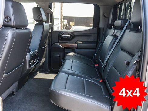 Used 2021 Chevrolet Silverado 1500 LT Trail Boss w/ Convenience Package II AWD/4WD image 18