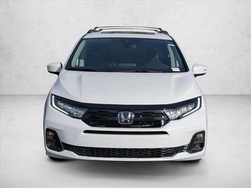 New 2026 Honda Odyssey Touring image 6
