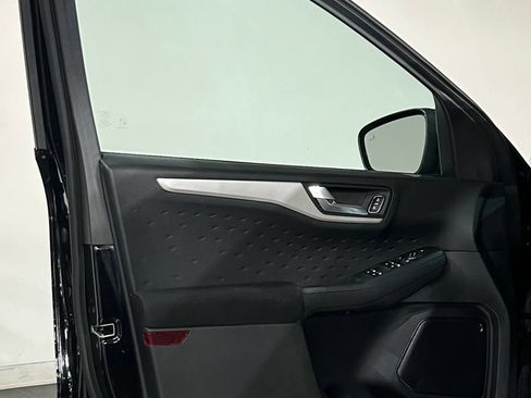 Used 2020 Ford Escape SE AWD/4WD image 29
