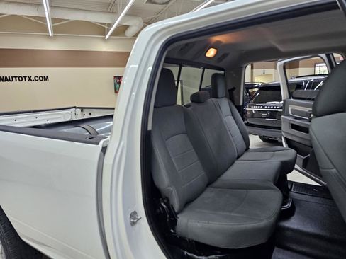 Used 2016 RAM 2500 SLT AWD/4WD image 22