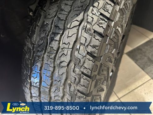 Used 2024 Chevrolet Traverse Z71 AWD/4WD image 31