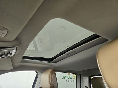 Used 2024 RAM 3500 Limited image 23