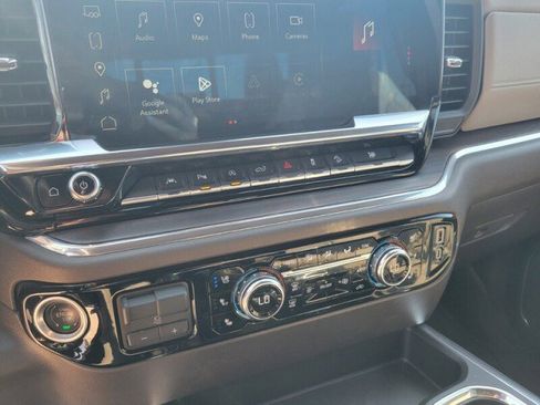 Used 2024 GMC Sierra 1500 SLT w/ SLT Premium Plus Package image 20