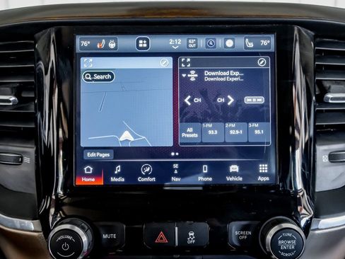 Used 2022 RAM 3500 Laramie w/ Chrome Appearance Group image 25