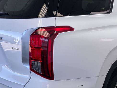 Used 2024 Hyundai Palisade Limited image 10