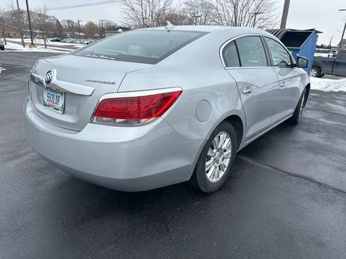 Used 2011 Buick LaCrosse CX image 9