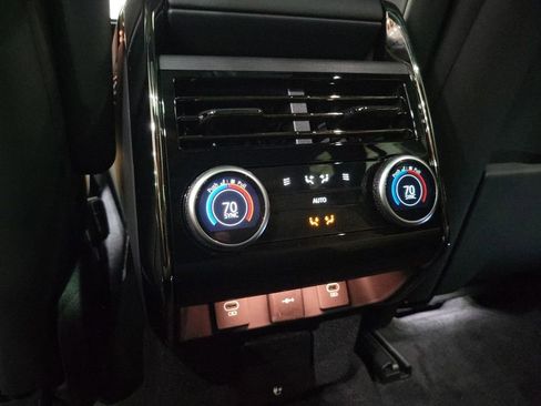 New 2025 Land Rover Range Rover Sport Dynamic SE image 23