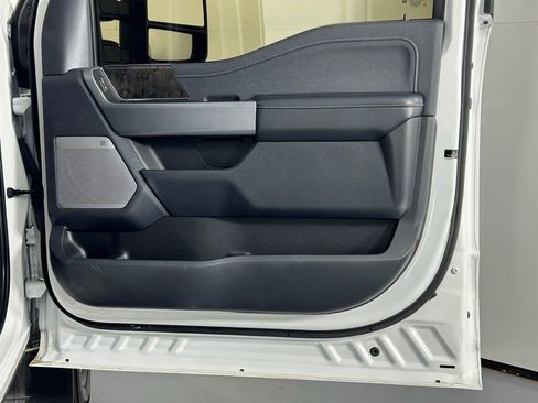 Used 2024 Ford F350 Lariat w/ Lariat Ultimate Package image 10