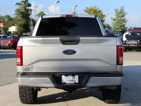 Used 2017 Ford F150 XL w/ Equipment Group 101A Mid RWD image 4